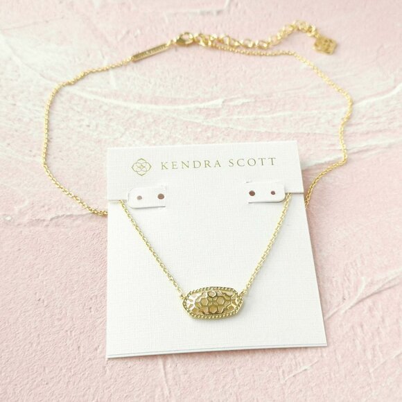 Kendra Scott Elisa Gold Filigree Gold Necklace - Picture 3 of 3